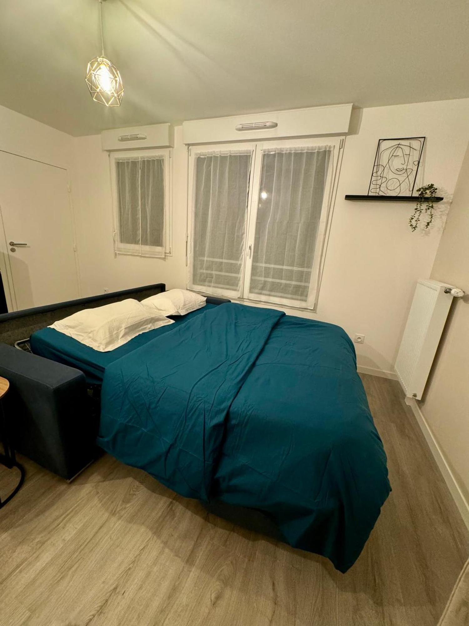Moderne Et Equipe, Proche Du Rer, Paris & Aeroport D'orly En 20 Min, Lit Bebe Sur Demande *