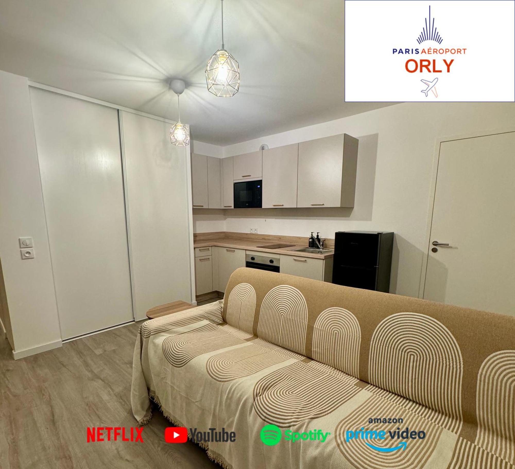 Appartement Moderne Et Equipe, Proche Du Rer, Paris & Aeroport D'orly En 20 Min, Lit Bebe Sur Demande