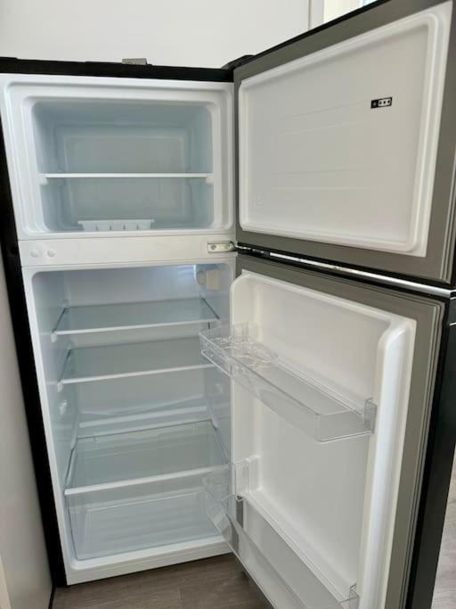 Appartement Moderne Et Equipe, Proche Du Rer, Paris & Aeroport D'orly En 20 Min, Lit Bebe Sur Demande Vitry-sur-Seine